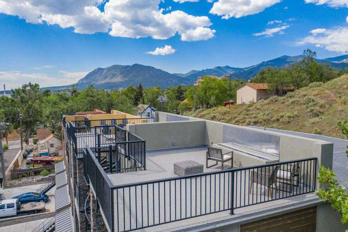 4Bd Home W Rooftop Patio Fire Pit & Mountain Views Colorado Springs Luaran gambar